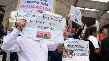 Jueces y magistrados del Poder Judicial amagaron con paro nacional para evitar la reforma de AMLO imagen-6