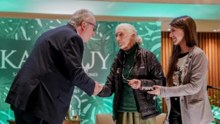 Passalacqua recibió a Jane Goodall en la primera visita a Misiones de la primatóloga y conservacionista imagen-6