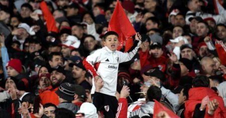 ¿Habrá hinchas de River vs. Colo Colo en Chile?: "Está bien encaminado..." imagen-12