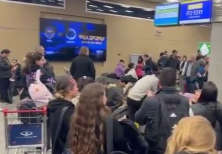 La falta de personal en Aeroparque provocó serias demoras y malestar entre los pasajeros: tuvo que intervenir la policía imagen-14