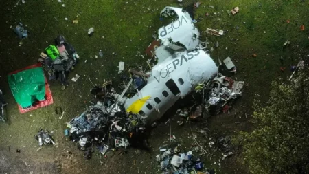 El vuelo de Voepass Linhas Aéreas no informó de emergencia antes de estrellarse dice el jefe del centro brasileño de accidentes aéreos imagen-15