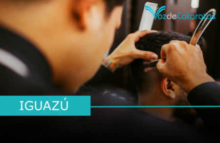 Coquetería masculina en alza: las barberías lideran la moda en Iguazú imagen-8