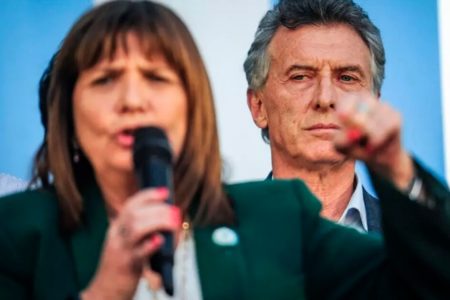 Patricia Bullrich a Mauricio Macri: “Estás de un lado o del otro” imagen-16