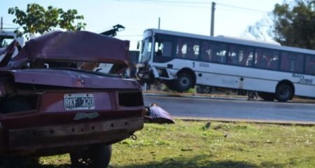 Automovilista falleció tras choque frontal con un colectivo en Posadas imagen-7