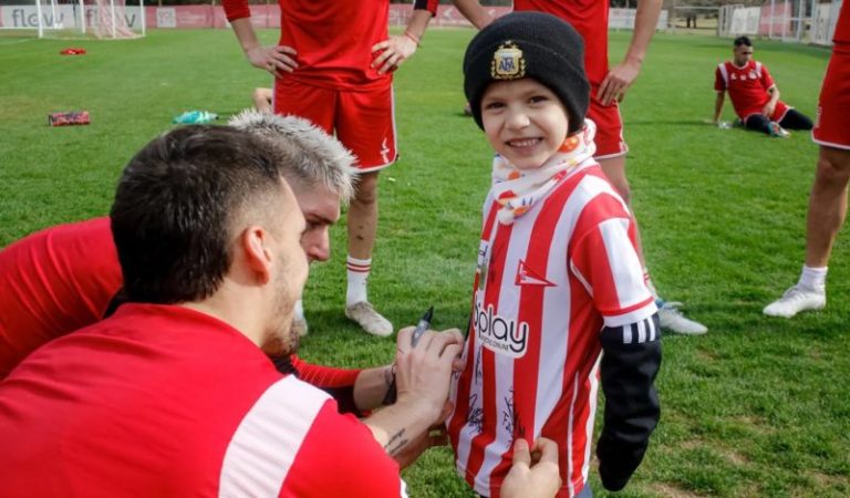 Dolor en La Plata: tras una larga lucha murió Ciro, el nene que había recibido un trasplante de corazón imagen-3