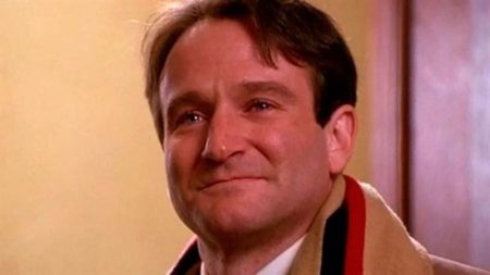 Robin Williams tenía una cláusula contractual en el que las personas sin hogar conseguirían un trabajo en sus películas: “Nunca volví a verlo de la misma forma” imagen-8