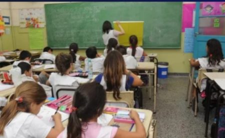 «El Estado nacional no puede desligarse de la Educación», definió titular de UDA Misiones al rechazar que sea declarada «servicio esencial» imagen-12