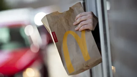 ANÁLISIS | McDonald's se convirtió en un poderoso símbolo para los demócratas imagen-9