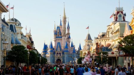 Disney no es el único que dice que si haces clic no puedes demandar: Airbnb y Walmart tienen políticas similares de arbitraje imagen-8