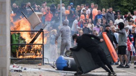 ¿Qué pasó en los disturbios de la ultraderecha en Reino Unido y qué puede ocurrir ahora? imagen-16