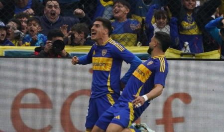 Boca se quedó con un clásico infartante en la Liga Profesional y agudizó la crisis de San Lorenzo imagen-11