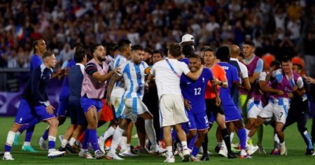 Video: los incidentes entre Francia y Argentina al final imagen-13