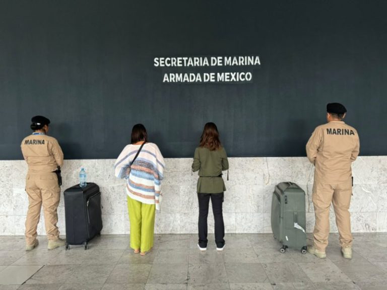 La Marina asegura 18 kilos de drogas sintéticas en el aeropuerto de Ciudad de México imagen-3