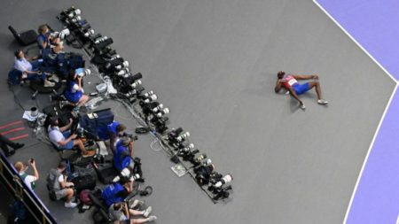 La decisión de Noah Lyles de competir con covid-19 fue arriesgada, aseguran expertos imagen-12