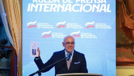 El presidente de la Asamblea de Venezuela propone reformas electorales para que “ningún extranjero” se pronuncie sobre comicios en el país imagen-16