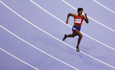 Marileidy Paulino bate récord en 400 metros y se convierte en la primera dominicana en ganar una medalla de oro olímpica imagen-15