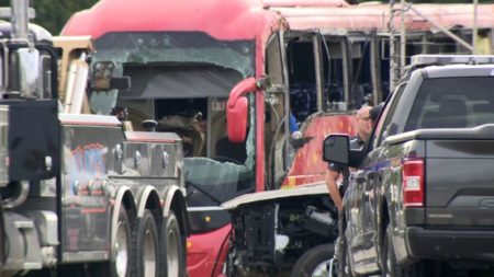 Siete muertos en accidente de autobús de una empresa mexicana en Mississippi imagen-15