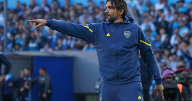 Martínez, tras la derrota de Boca con Racing: "Da bronca perder por una pelota parada" imagen-4