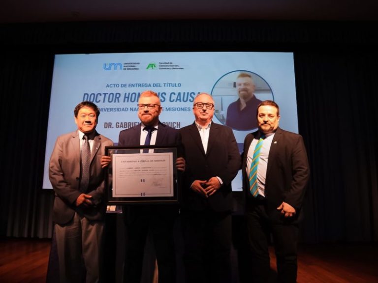 RECONOCEN AL DR. GABRIEL RABINOVICH CON EL TÌTULO DOCTOR HONORIS CAUSA DE LA UNAM imagen-4