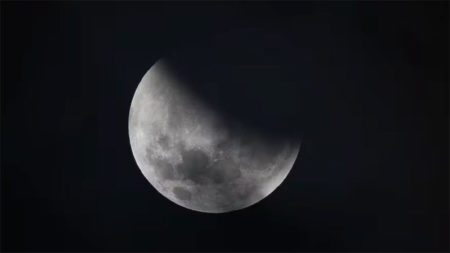 El Observatorio del Parque invita a observar el eclipse lunar parcial  imagen-8