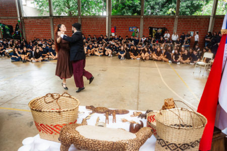 En el Día Nacional del Chamamé, Cultura en Movimiento visitó el Colegio Del Carmen imagen-6