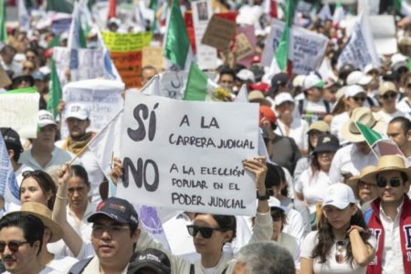 Frenan reforma al Poder Judicial: jueza otorga suspensión definitiva por ausencia de informes de AMLO imagen-10