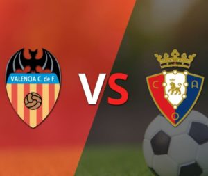 Ya juegan Valencia y Osasuna en el estadio Mestalla imagen-1