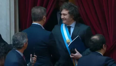 En vivo: Javier Milei presenta el Presupuesto 2025 imagen-11