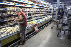 Golpe al relato: 8 de cada 10 personas creen que la inflación no bajó imagen-1