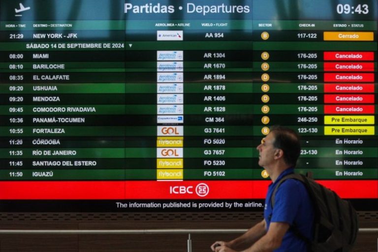 Termina el paro en Aerolíneas: más de 300 vuelos y 37.000 pasajeros afectados imagen-4