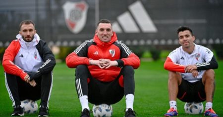 Video: el elogio de Scaloni por las llegadas de Pezzella y Acuña a River imagen-11