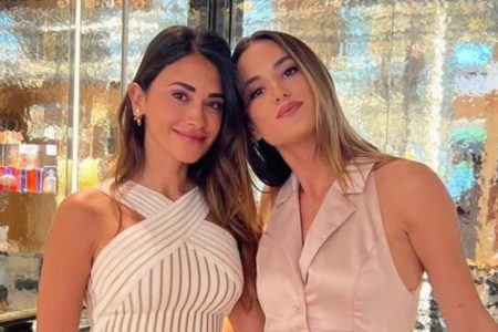 Antonela Roccuzzo y su íntima amiga Elena Galera se robaron todas las miradas con sus looks complementarios imagen-10