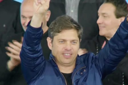 Kicillof apuntó contra Milei: “Estamos obligados a hacerte cumplir la Constitución” imagen-13