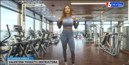 Instructora deportiva recomendó ejercicios básicos para incorporar a una rutina diaria  imagen-12