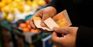 Los salarios le ganaron a la inflación en julio por cuarto mes consecutivo, según el INDEC imagen-6