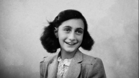 A 80 años de la llegada de Ana Frank a Auschwitz: los últimos días de la niña que le dejó un mensaje a la humanidad imagen-15