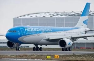 En plena convocatoria de paro para el 17 de octubre, el Gobierno nacional acelera la privatización de Aerolíneas Argentinas imagen-3