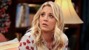 Kaley Cuoco cree que el creador de 'The Big Bang Theory' introdujo escenas de sexo con su ex para fastidiarles: "De repente estábamos uno encima del otro" imagen-1