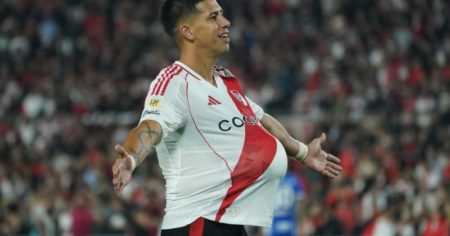 Maxi Meza y un partido especial: primer gol en River y el mejor festejo de todos imagen-13