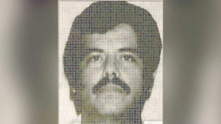 El Mayo Zambada, presunto líder del cartel de Sinaloa, comparece este viernes en un tribunal de Nueva York imagen-9