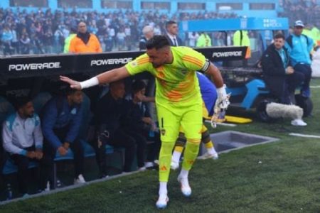 El misionero Chiquito Romero tras la derrota de Boca: “Me hago responsable” imagen-13