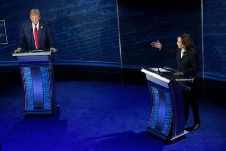 Las 5 cosas que debes saber este 11 de septiembre: Trump muerde el anzuelo de Harris en el debate imagen-7