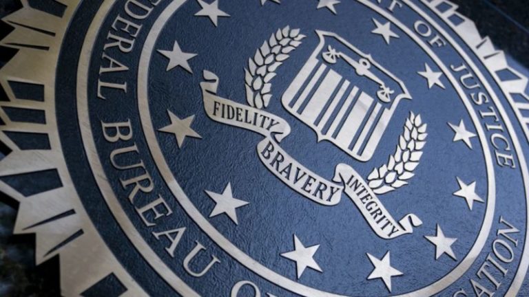 Delitos violentos descendieron un estimado del 3% en Estados Unidos el año pasado, según datos de criminalidad del FBI imagen-4