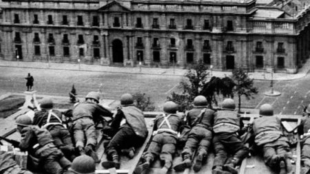 A 51 años de la sangrienta caída de Salvador Allende en Chile imagen-13