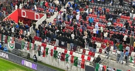 La hinchada Italia le dio la espalda al himno de Israel imagen-16