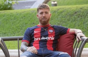 San Lorenzo rompió el mercado de pases y fichó a una estrella europea: el vasco Iker Muniain firmó contrato y vestirá la camiseta azulgrana imagen-9