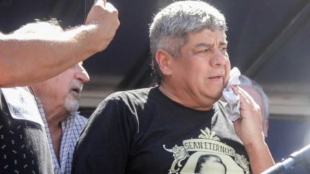 Revés para los Moyano: rechazaron la impugnación del convenio laboral en Mercado Libre imagen-1