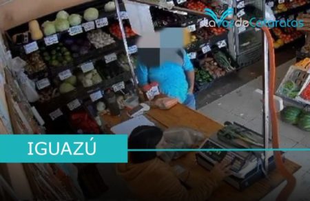 Detienen a un hombre por el robo de un celular en un comercio imagen-7