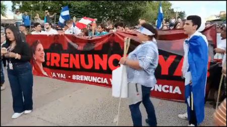 Protestan en Honduras contra la presidenta Xiomara Castro tras escándalo que involucra a su cuñado y a narcotraficantes imagen-9