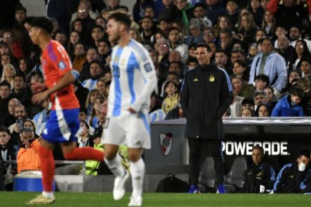 Scaloni analizó la victoria ante Chile: “Fue una alegría enorme y merecida para la gente” imagen-12